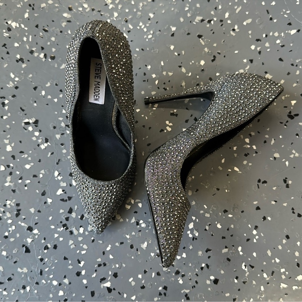 Steve Madden Sparkling Silver Heels